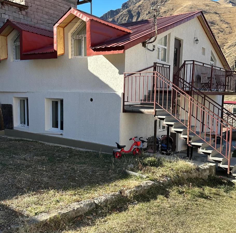 Guest House Chavchavadze N23 Stepantsminda Exterior foto